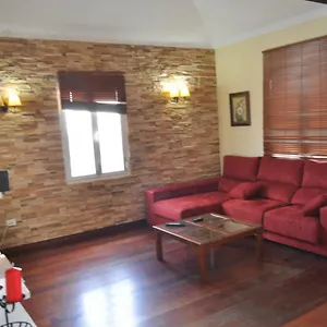https://villa-miramar-guime.in-canary-islands.com
